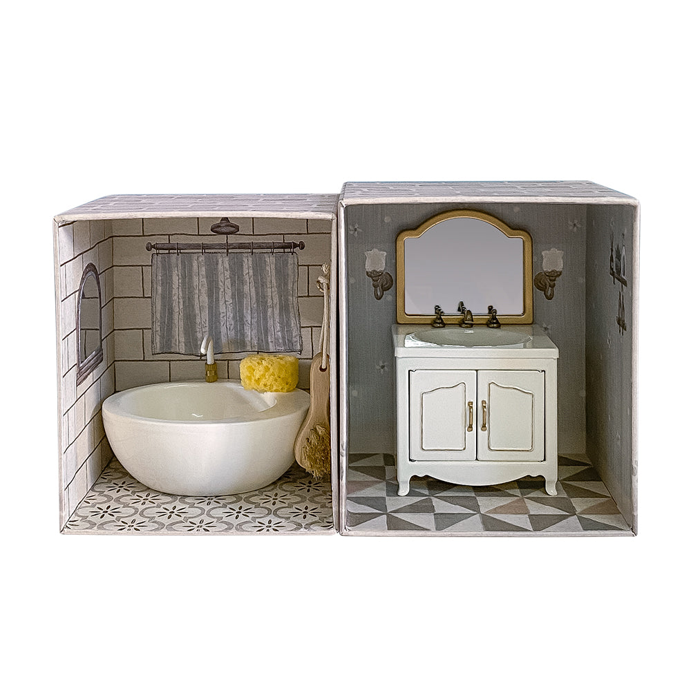 Bathtub and Shower Room Dollhouse - Golden Water Tap 1/12 Scale Dollhouse Miniature